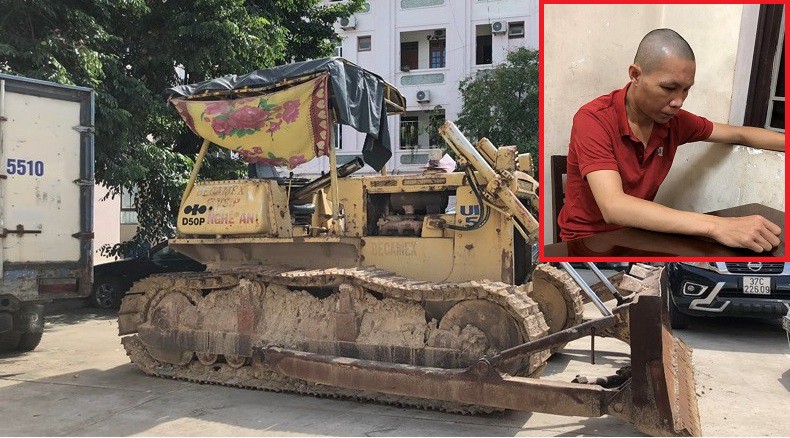 Nguyễn Văn Tú và tang vật vụ án. (Ảnh: BNA)