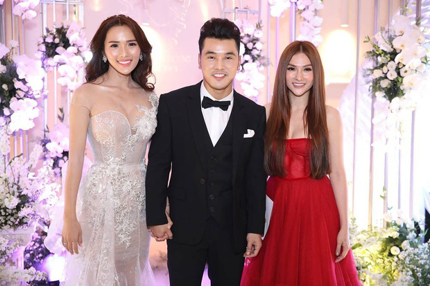 Vợ chồng Ưng Hoàng Phúc và Thu Thủy là những người bạn rất thân thiết với nhau ngoài cuộc sống.