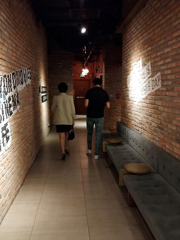 Hình ảnh Tim và Đàm Phương Linh bị bắt gặp đi xem phim cùng nhau gây xôn xao dư luận những ngày qua.