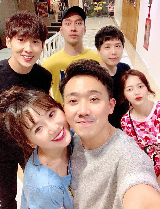 Liz Kim Cương và Trịnh Thăng Bình cũng nhiều lần xuất hiện thân mật bên nhau trong các cuộc tụ tập bạn bè của nam ca sĩ