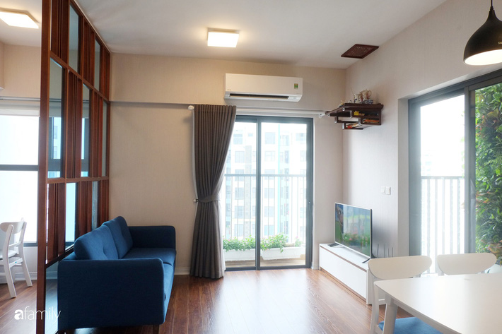 Căn hộ vô cùng đáng yêu nhờ ánh sáng ngập tràn qua từng khung cửa sổ.
