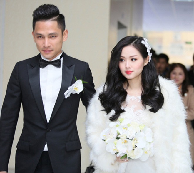 Sau khi chia tay những mối tình ồn ào, đầu năm 2015, Tâm Tít bất ngờ lên xe hoa với doanh nhân Chu Ngọc Thành mà không thông báo trước với truyền thông, công chúng. Thời điểm kết hôn, giọng ca 