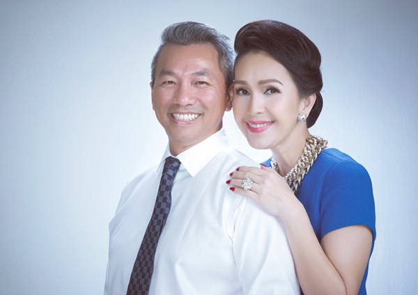 Diễm My và chồng Việt kiều