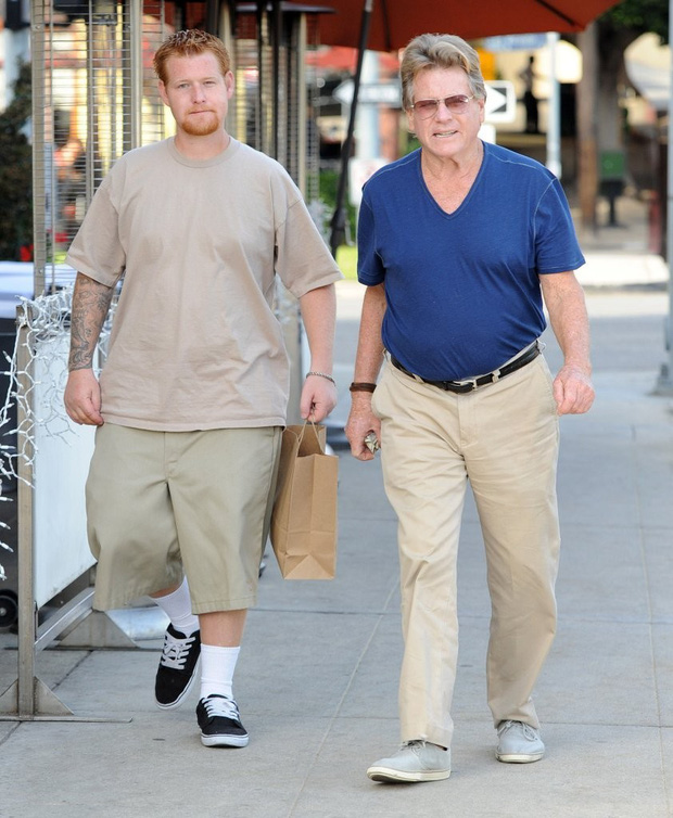 2 bố con nhà O'Neal