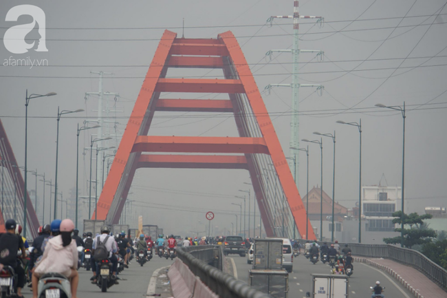 Đoạn qua cầu Bình Lợi.