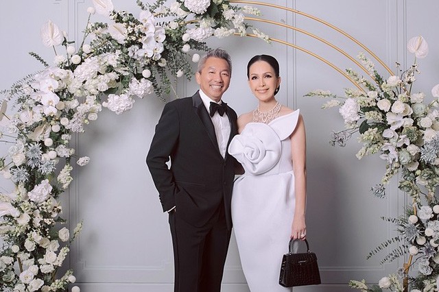 Lễ kỷ niệm 25 năm ngày cưới của diễn viên Diễm My