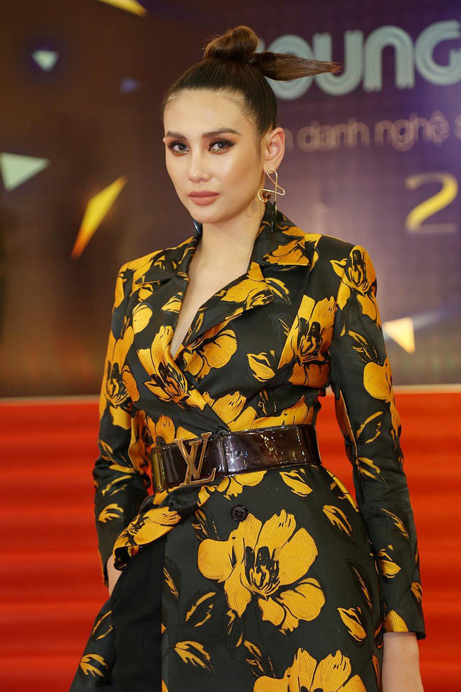 Võ Hoàng Yến luôn cảm ơn quá khứ của mình.