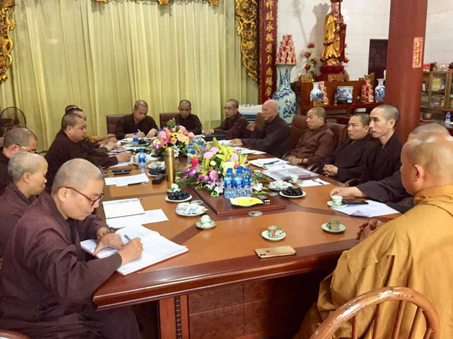 Quang cảnh buổi họp.