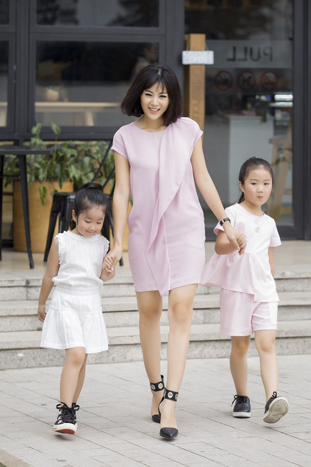 Từ khi được khán giả biết tới, Thanh Hương chỉ công khai hai con gái và vẫn quyết giấu ông xã trước truyền thông.