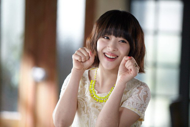 Nhan sắc xinh đẹp của Sulli ngày ấy