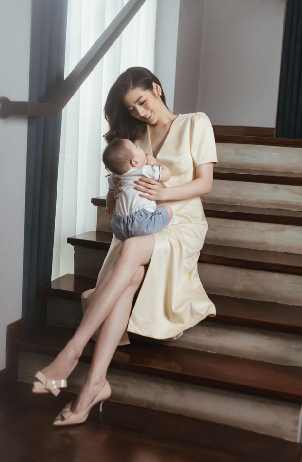 Nhiều người nhận xét người đẹp còn sắc sảo, mặn mà hơn hẳn lúc chưa sinh con.