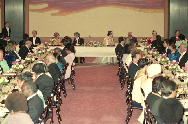 Tiệc chiêu đãi sau khi đăng quang của cựu Nhật hoàng Akihito.