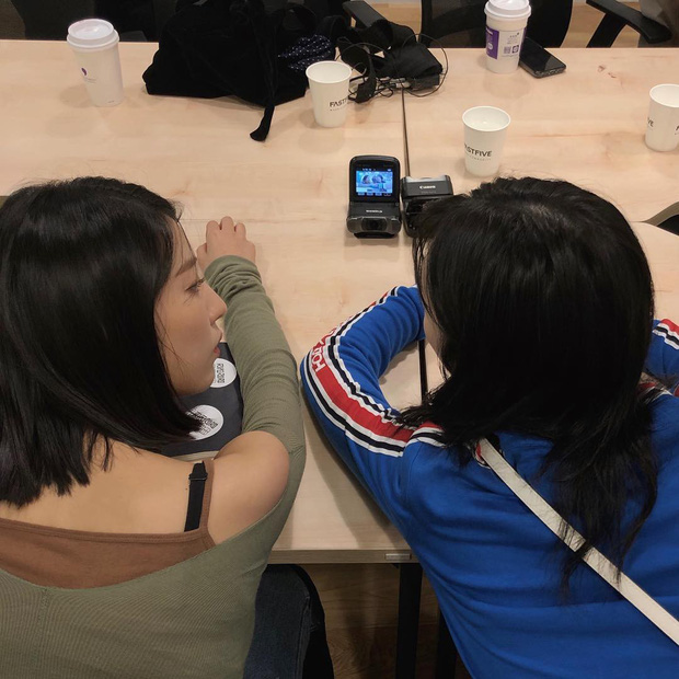 ... và cả khi Sulli gặp khó khăn