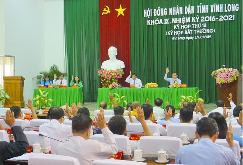 Kỳ họp thứ 13, Hội đồng nhân dân tỉnh Vĩnh Long khóa IX nhiệm kỳ 2016-2021. Ảnh: Vinhlong.gov.vn