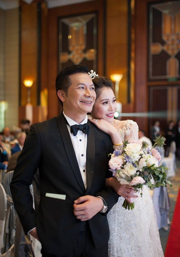 Ảnh cưới của Thu Trang và chồng.