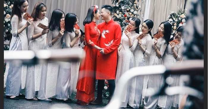 Lưu Đê Ly đã chính thức trở thành vợ của Huy DX bằng đám hỏi đường hoàng ngày 17/10 vừa qua