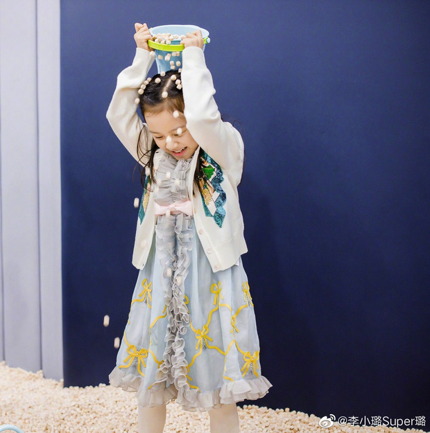 Một vài hình ảnh của Điềm Hinh trong ngày sinh nhât