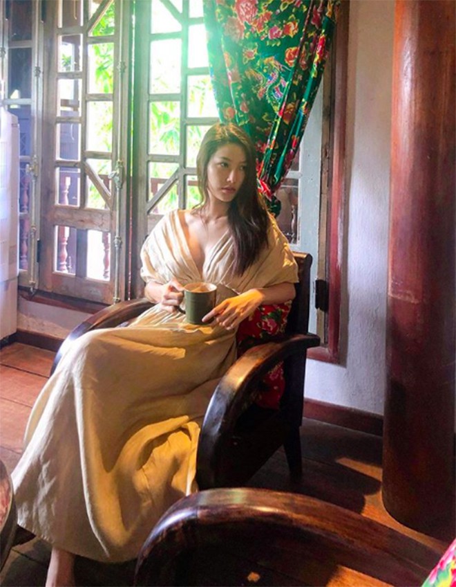 Sau nghi án đá xéo Trương Thế Vinh, Diễm My 9x phải lên tiếng xin lỗi và vẫn chưa thoải mái xuất hiện dày đặc như xưa.