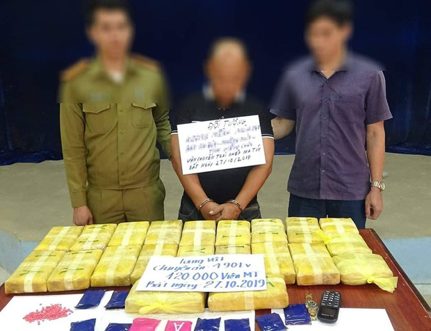 Đối tượng cùng tang vật.