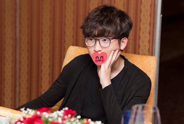 Nhan sắc thế này, để không nó lại phí cả ra.