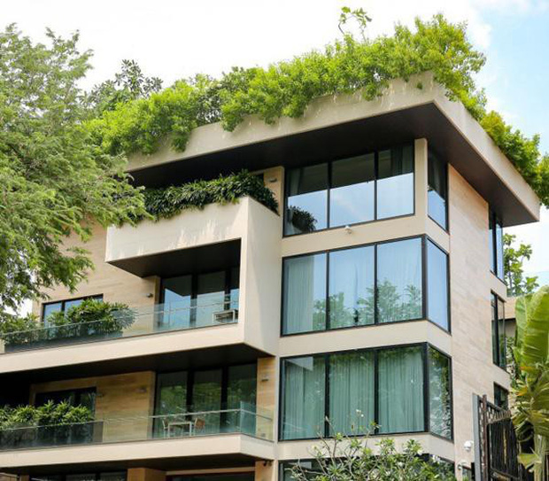 Căn biệt thự nhà Đặng Thu Thảo thuộc hàng đắt đỏ nhất tại tuyến phố trung tâm nằm trên trục đường lớn tại Quận 1 - TP. Hồ Chí Minh.