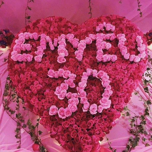 Nhân dịp sinh nhật 30 tuổi, bạn trai Ngọc Trinh cũng chuẩn bị món quà mừng 