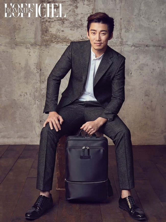 Nam diễn viên Yoon Kye Sang.