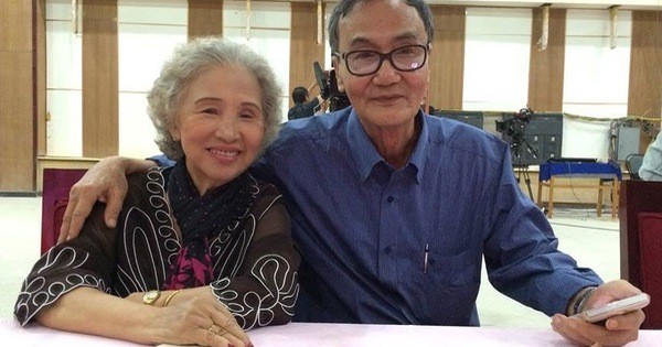 Đạo diễn - NSƯT Hữu Lộc và vợ - NSƯT Ánh Hồng