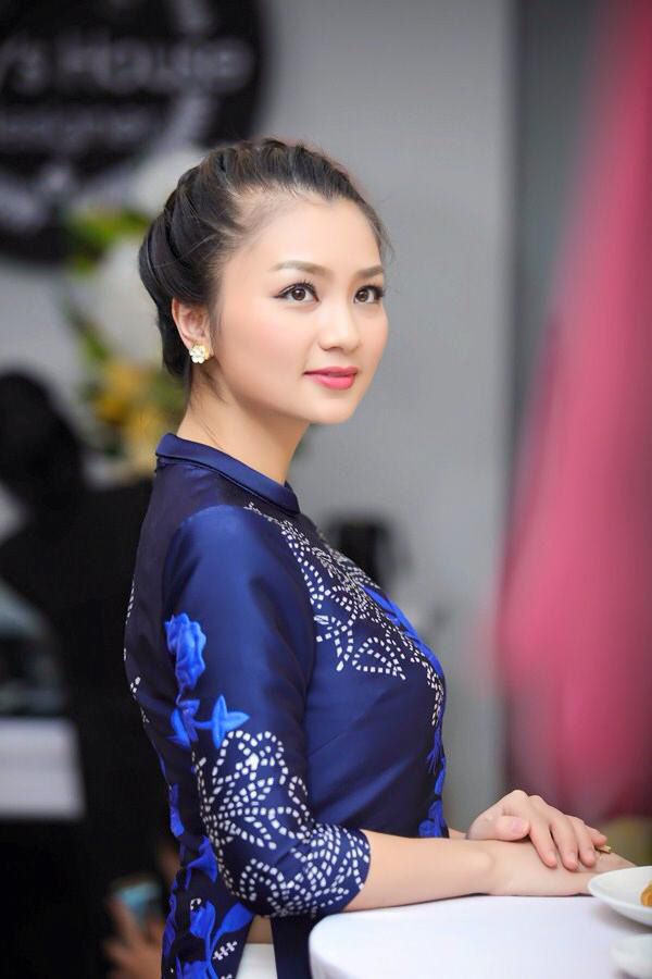 Cô gái Thành Nam có một nhan sắc mặn mà quyến rũ.