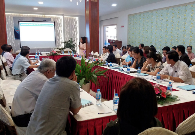 Hội thảo bàn cách giảm tỷ lệ tử vong do chó dại cắn