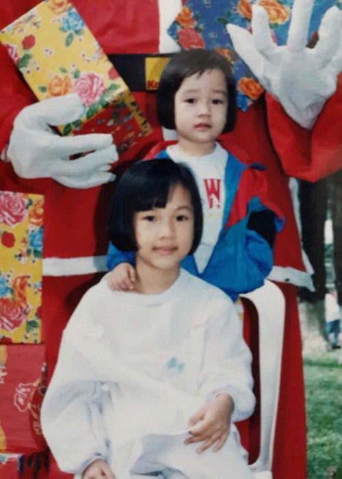 Nữ MC được bố mẹ dẫn đi chơi nhiều nơi khi còn nhỏ