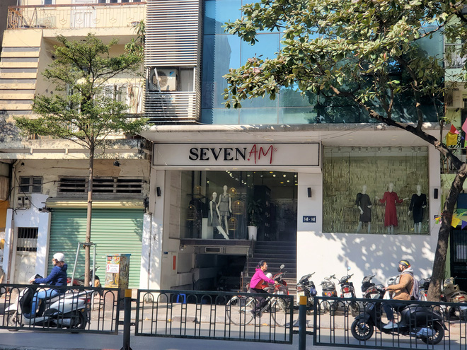 Tuy nhiên, động thái này lại khá âm thầm và không được SEVEN.am thông báo trên các kênh thông tin như Website hay Fanpage.