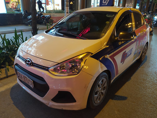 Chiếc xe hãng G7 mang số hiệu 1218 do tài xế Lê Công Thương điều khiển.