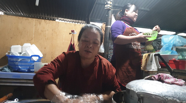 Giá nhiều mặt hàng có nguyên liệu từ lợn cũng bị ảnh hưởng bởi giá thịt lợn.