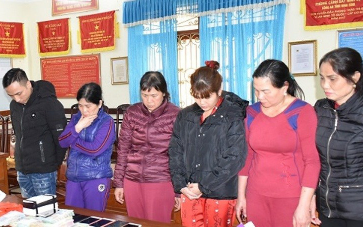 Các đối tượng liên quan đến đường dây đánh bạc dưới hình thức ghi số lô, số đề bị bắt giữ