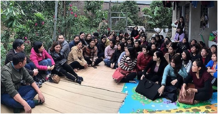 Hàng trăm giáo viên tại nhiều huyện, thị xã vẫn chưa hết hoang mang cho số phận nghề giáo. (Ảnh minh họa).