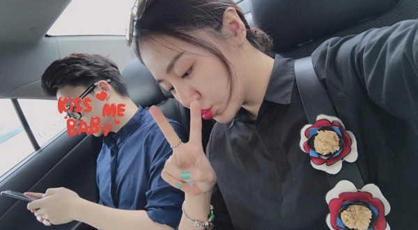 Văn Mai Hương và bạn trai công chức ngành xây dựng.