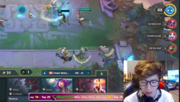 Cuộc điện thoại của Jack và ViruSs bất ngờ bị lộ trong buổi livestream.