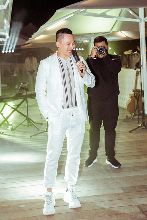 Vũ Khắc Tiệp tổ chức một sự kiện ở Cannes hồi tháng 5/2019.