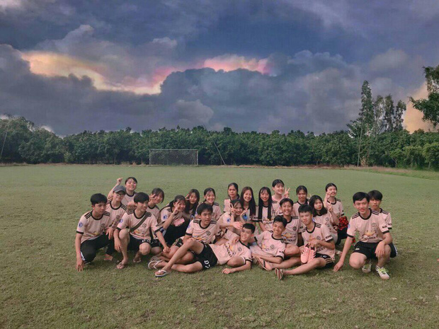 Thời đi học luôn luôn có những kỷ niệm đáng nhớ như thế này!