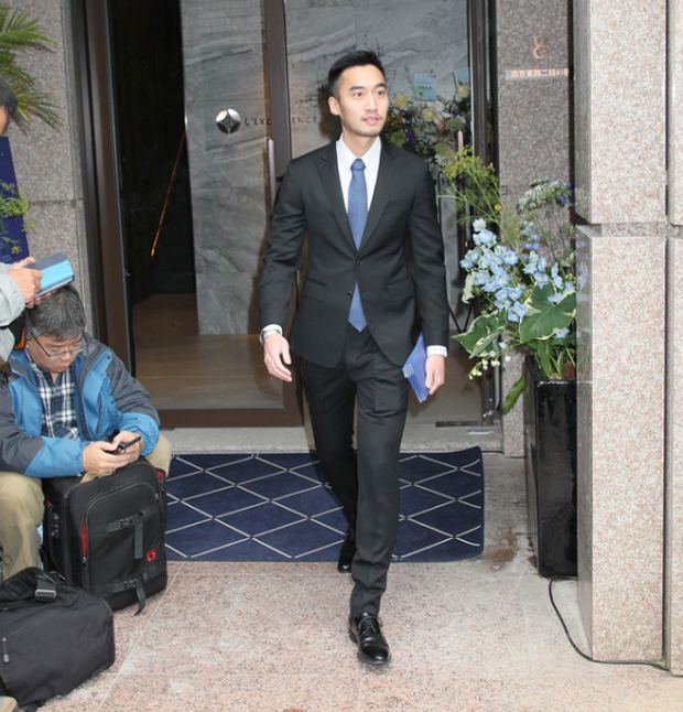 Thông tin Lại Hoằng Quốc gian dối bằng cấp khiến công chúng lo lắng