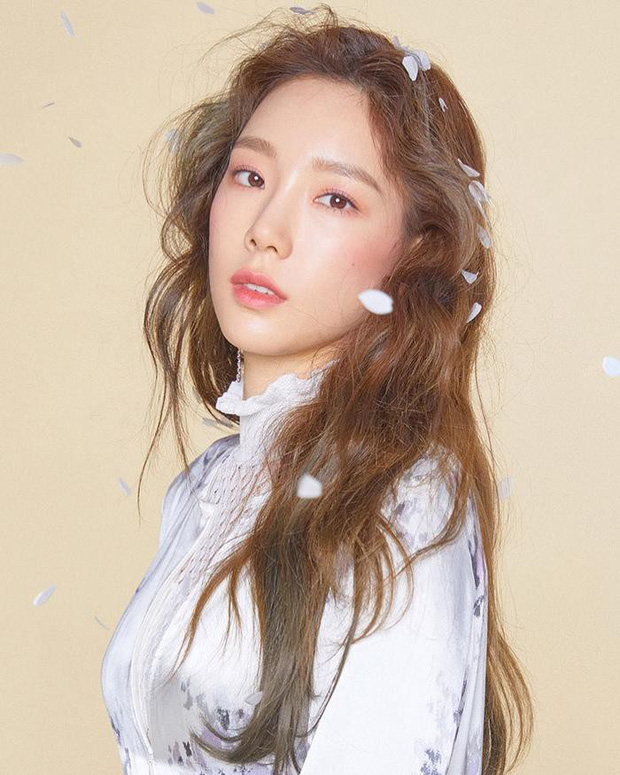 Taeyeon từng chia sẻ trên livestream rằng mình cũng đang mắc bệnh trầm cảm.