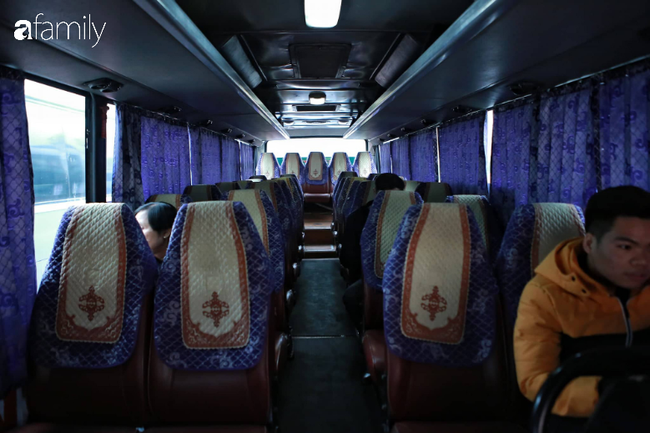 Anh Quốc (lái xe tuyến Hà Nội- Thái Nguyên) cho biết khách năm nay vắng hẳn so với mọi năm. 