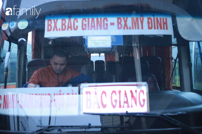 Tình trạng ế ẩm xảy ra đối với nhiều nhà xe.