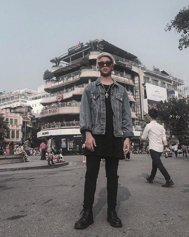 Cậu bé 14 tuổi ngày nào nay đã lột xác từ ngoại hình đến phong cách.