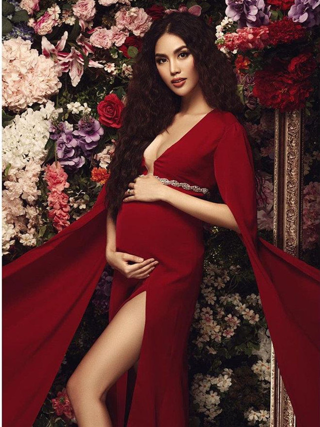 Lan Khuê cũng thuộc nhóm mỹ nhân Việt lấy vóc dáng sau sinh nhanh. Chỉ khoảng 1 tháng sau khi sinh con trai, siêu mẫu đã xuất hiện với ngoại hình thon gọn.