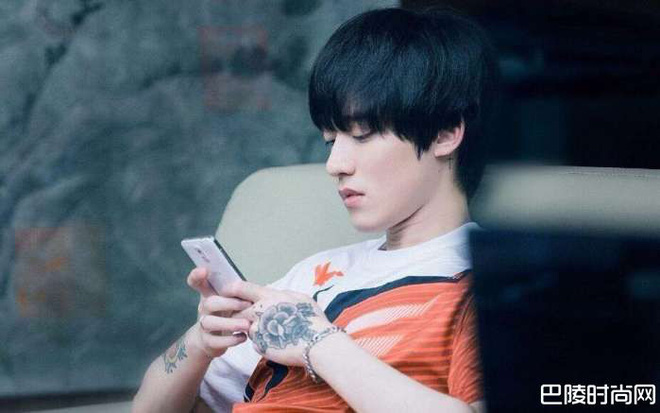 Không chỉ chơi game hay, Mystic còn sở hữu ngoại hình cực đẹp trai