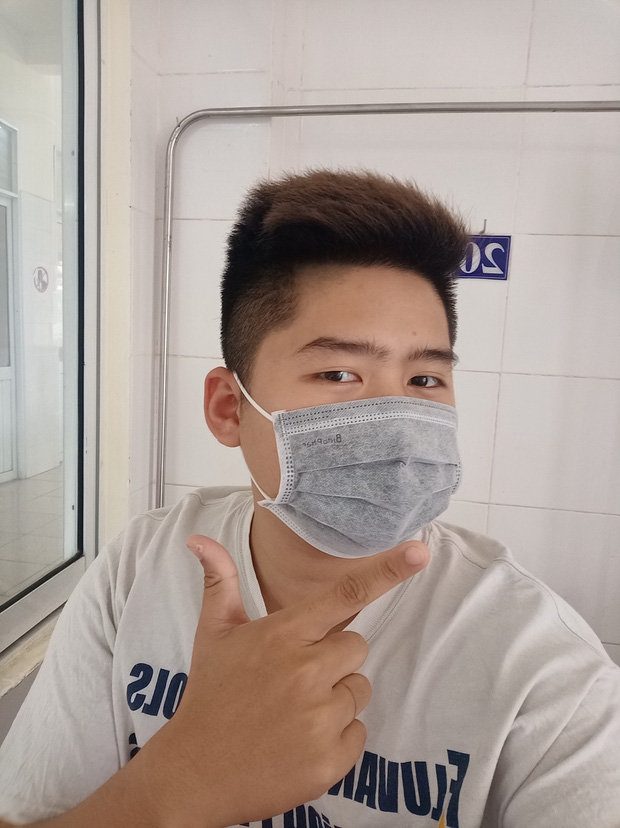 Thiên Vương cho biết những ngày thực hiện cách ly tự nguyện của anh không hề gò bó như mọi người đã nghĩ