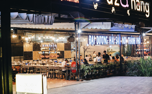 Mặc dù quán nhậu hải sản đại dương này có diện tích khá rộng trên đường Phạm Văn Đồng.
