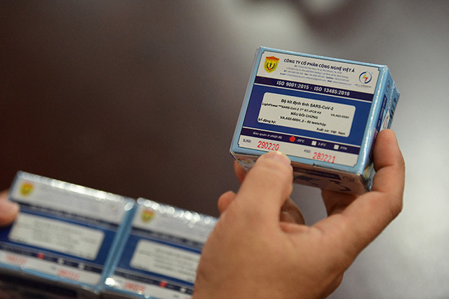Bộ sản phẩm kít xét nghiệm COVID-19. (Ảnh: Công ty cổ phần Công nghệ Việt Á)